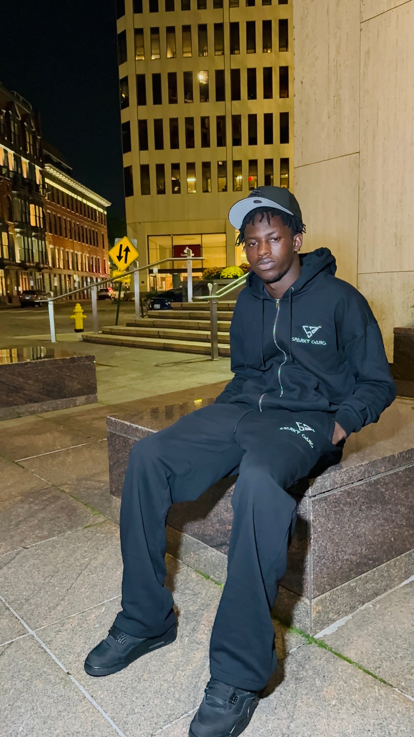 Sparky black Zip-Up Tracksuit